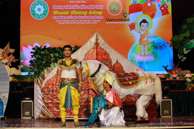 TP.HCM: Chương trình biểu diễn nghệ thuật Vesak thiêng liêng