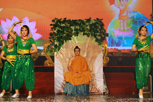 TP.HCM: Chương trình biểu diễn nghệ thuật Vesak thiêng liêng