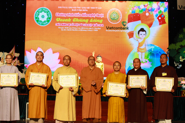 TP.HCM: Chương trình biểu diễn nghệ thuật Vesak thiêng liêng