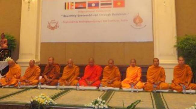 Phái đoàn Phật giáo VN tham dự hội thảo tại Seam Reap - Campuchia