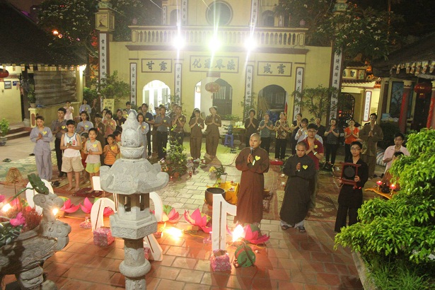 Hà Nội: Ngày Tiếp Nối 2014 - Mừng sinh nhật CLB Thanh niên Phật tử chùa Duệ Tú