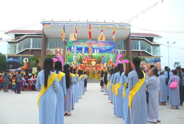 Lâm Đồng:  GHPGVN huyện Lâm Hà tổ chức Đại lễ Phật Đản 2014