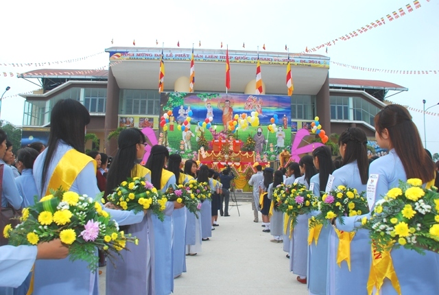 Lâm Đồng:  GHPGVN huyện Lâm Hà tổ chức Đại lễ Phật Đản 2014