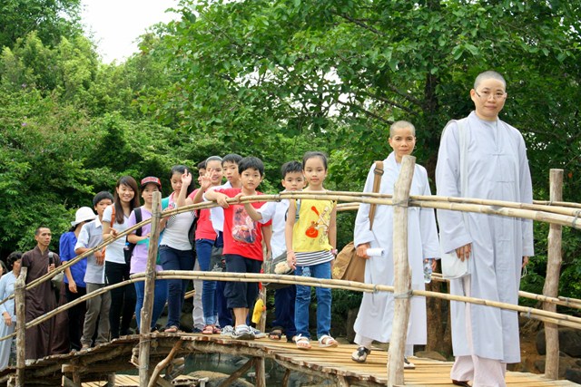 CLB Tuệ Đăng Thường Chiếu tổ chức khóa tu “Lòng từ của Đức Phật Gotama”