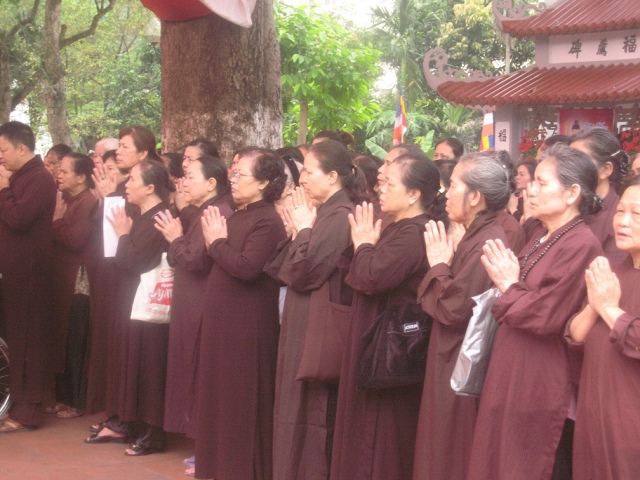 Hà Nội: Chùa Thánh Chúa tổ chức Đại lễ Phật đản – PL.2558 – DL 2014