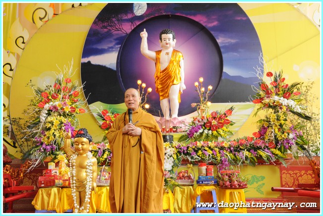 Hà Nội: Chùa Bằng chào mừng đại lễ Phật đản 2558 - Phần 1