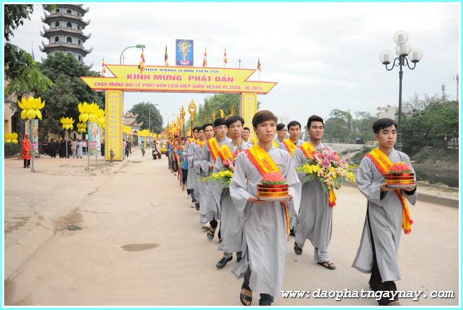 Hà Nội: Chùa Bằng chào mừng đại lễ Phật đản 2558 - Phần 1