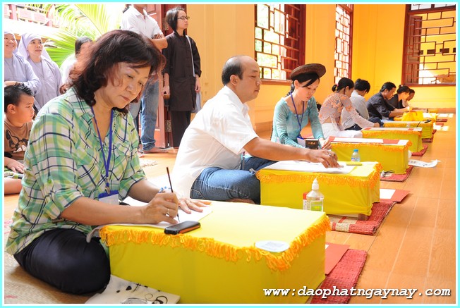 TP. HCM: Chùm ảnh các hoạt động trong tuần lễ văn hóa chào mừng Phật Đản 2558