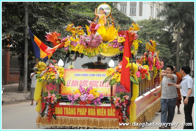 Hà Nội: Chùa Bằng chào mừng đại lễ Phật đản 2558 - Phần 1