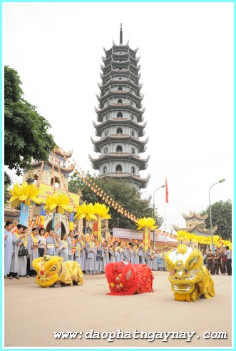 Hà Nội: Chùa Bằng chào mừng đại lễ Phật đản 2558 - Phần 1