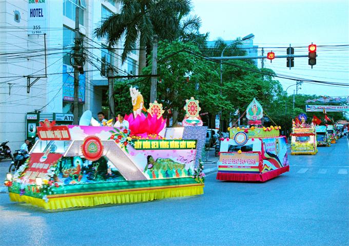 Thái Bình: Long trọng tổ chức Đại lễ Phật đản Vesak 2014