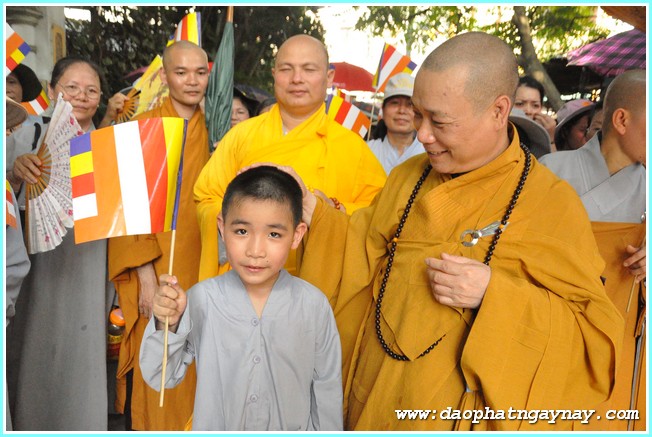 Hà Nội: Chùa Bằng chào mừng đại lễ Phật đản 2558 - Phần 1