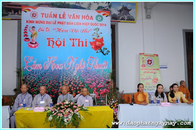 TP. HCM: Chùm ảnh các hoạt động trong tuần lễ văn hóa chào mừng Phật Đản 2558