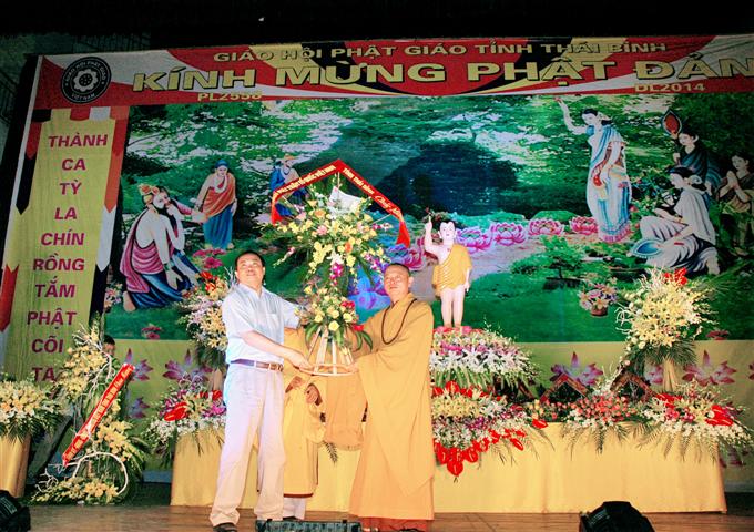 Thái Bình: Long trọng tổ chức Đại lễ Phật đản Vesak 2014