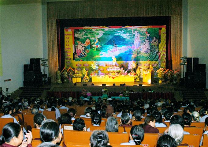 Thái Bình: Long trọng tổ chức Đại lễ Phật đản Vesak 2014