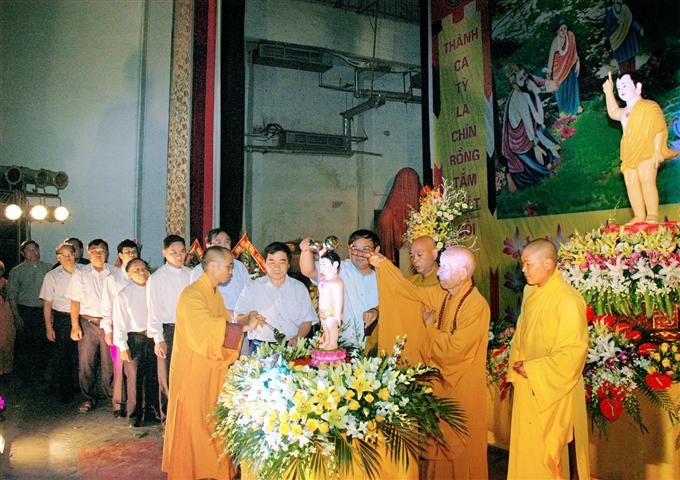 Thái Bình: Long trọng tổ chức Đại lễ Phật đản Vesak 2014