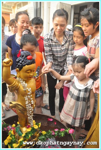 Hà Nội: Chùa Bằng chào mừng đại lễ Phật đản 2558 - Phần 1