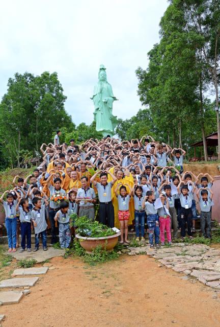 Gia Lai: Khóa tu tuổi trẻ hướng thiện tại chùa Quan Âm - An Khê