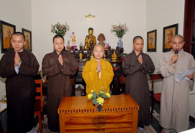 TP.HCM: Trao tặng bằng khen cho các Phật tử đóng góp cho Đại lễ Vesak LHQ 2014