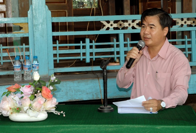 Quỹ Từ thiện ĐPNN: Xây cầu, khởi công đường bê tông &amp; tặng quà cho những người nghèo tại An Giang