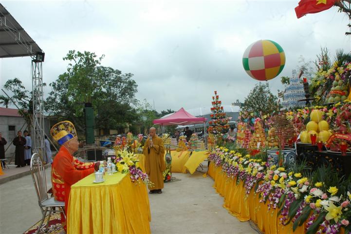 Thái Bình: Đại lễ cầu siêu cho đồng bào tử nạn chiến tranh và nạn đói năm 1945 tại chùa Từ Xuyên