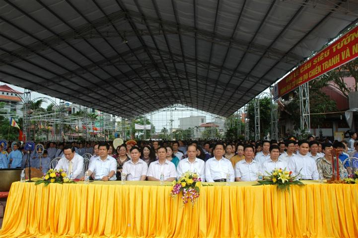Thái Bình: Đại lễ cầu siêu cho đồng bào tử nạn chiến tranh và nạn đói năm 1945 tại chùa Từ Xuyên