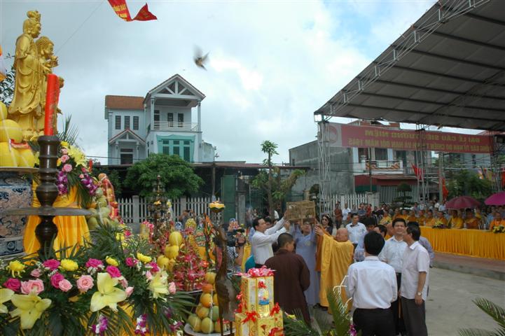 Thái Bình: Đại lễ cầu siêu cho đồng bào tử nạn chiến tranh và nạn đói năm 1945 tại chùa Từ Xuyên
