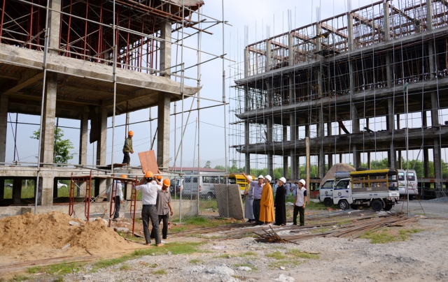 TP. Hồ Chí Minh: 500 Phật tử về cơ sở mới Học viện PGVN tu một ngày