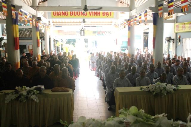 Đồng Tháp: Bế Mạc Khóa Bồi Dưỡng Hành Chánh Trụ Trì Cơ Sở