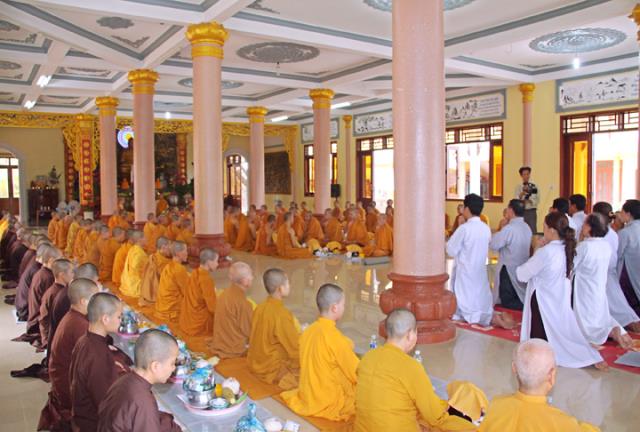 Đắk Lắk: Bế mạc khóa bồi dưỡng đạo hạnh lần VII của GĐ III Khất sĩ