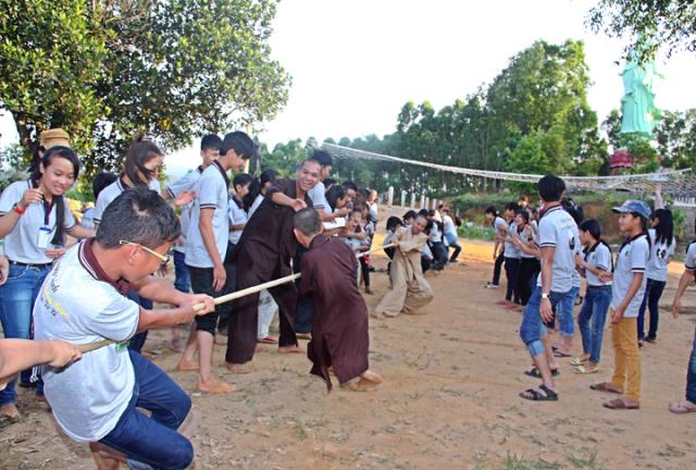 Gia Lai: Khóa tu tuổi trẻ hướng thiện tại chùa Quan Âm - An Khê