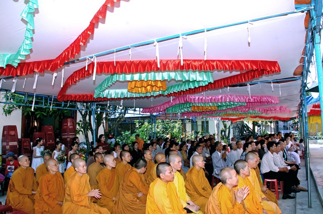 Gia Lai: TX Ngọc Trung tổ chức đại lễ kính mừng Phật đản và kiết giới an cư