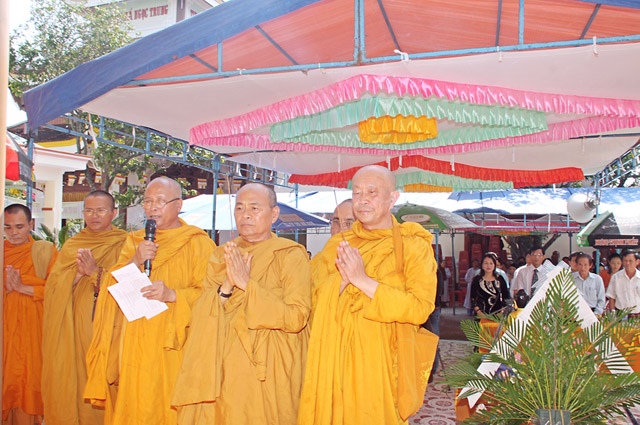 Gia Lai: TX Ngọc Trung tổ chức đại lễ kính mừng Phật đản và kiết giới an cư