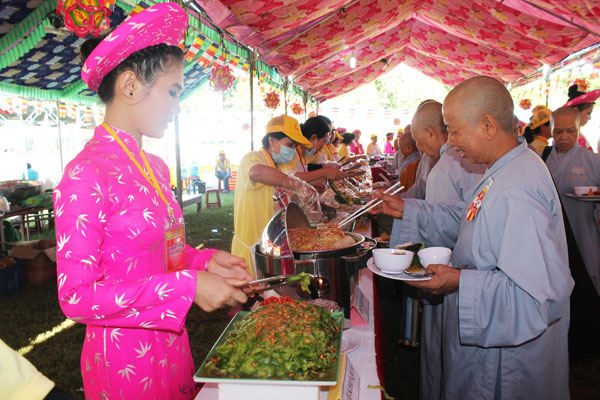 Vũng Tàu: Hoành tráng với các hoạt động mừng Đại lễ Phật Đản 2014
