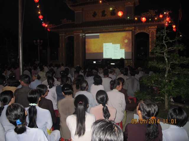 Tiền Giang: Hơn 3000 người xem phim Cuộc Đời Đức Phật tại chùa Phước Ân