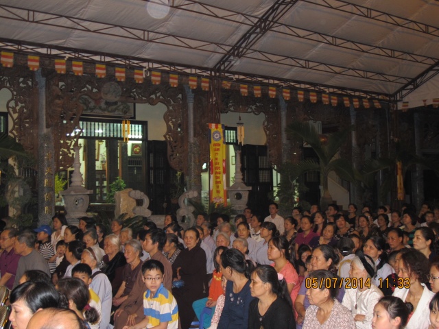 Hà Nội: Hơn 1500 người xem phim Cuộc Đời Đức Phật tại chùa Tăng Phúc