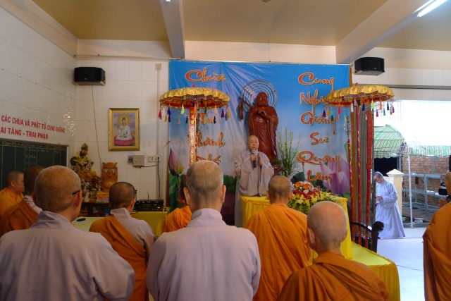 Cần Thơ: NT. Thích Nữ Như Như thuyết giảng tại trường hạ chùa Bửu Trì