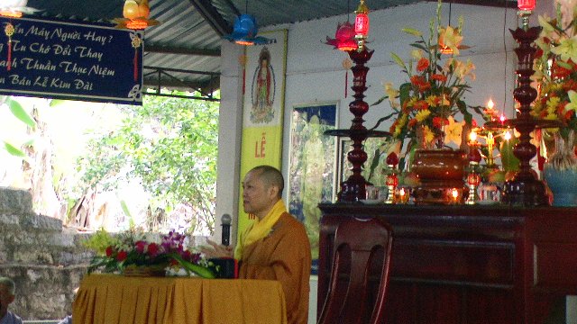 Khánh Hòa: TT Thích Chân Tính pháp thoại nhân duyên Đức Phật xây dựng tinh xá