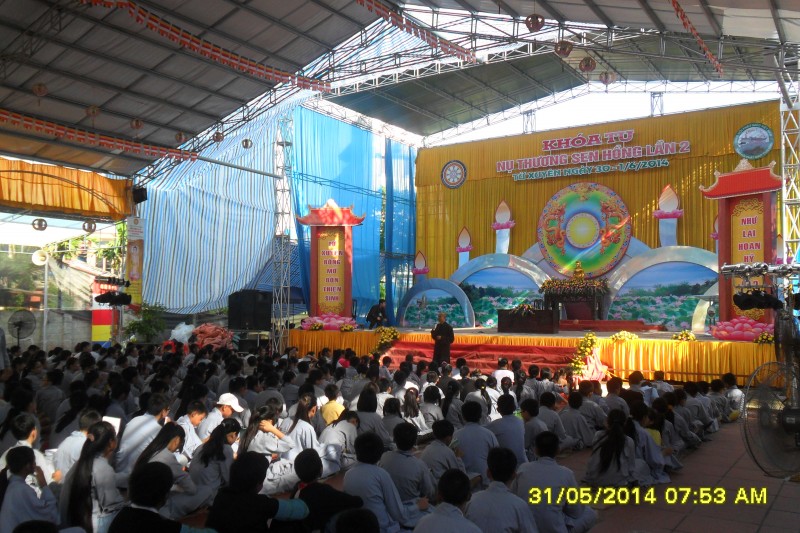 Thái Bình: Chùa Từ Xuyên tổ chức khóa tu “Nụ thương sen hồng” lần thứ hai năm 2014