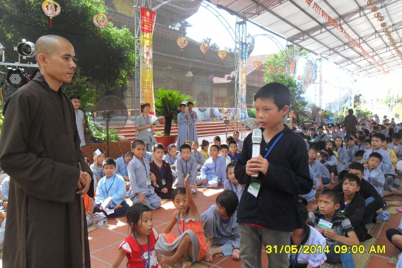 Thái Bình: Chùa Từ Xuyên tổ chức khóa tu “Nụ thương sen hồng” lần thứ hai năm 2014