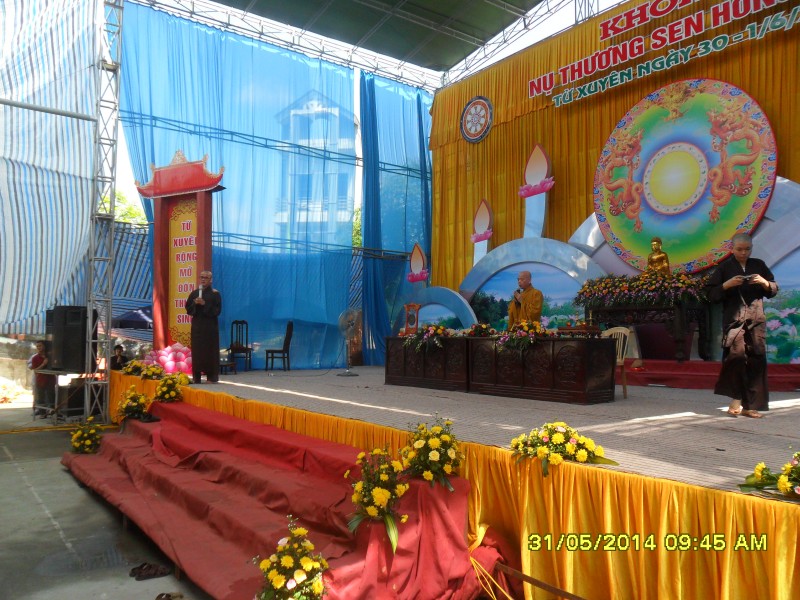 Thái Bình: Chùa Từ Xuyên tổ chức khóa tu “Nụ thương sen hồng” lần thứ hai năm 2014
