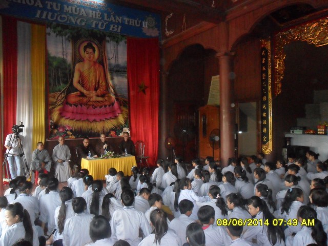 Thái Bình: Chùa Bụt Mọc tổ chức khóa tu “HƯƠNG TỪ BI” lần thứ ba năm 2014