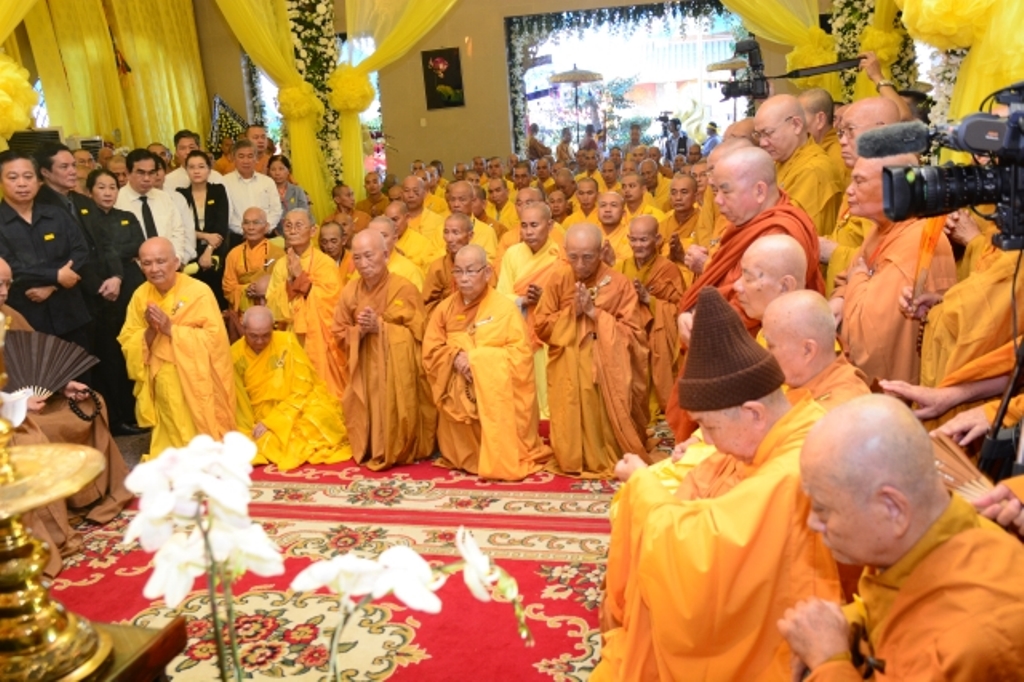 Lễ truy niệm - cung tống kim quan ĐLHT.Thích Trí Tịnh nhập bảo tháp