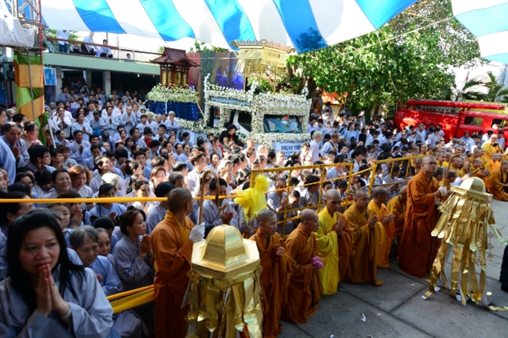 Lễ truy niệm - cung tống kim quan ĐLHT.Thích Trí Tịnh nhập bảo tháp