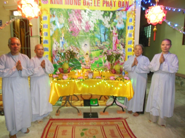 Long An: Chùa Hoà Bình vận động hơn 100 tư gia Phật tử thiết lập vườn Lâm Tỳ Ni