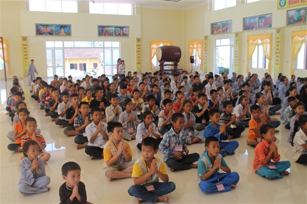 Nghệ An: Khai mạc Khóa tu mùa hè 2014 chùa Chí Linh
