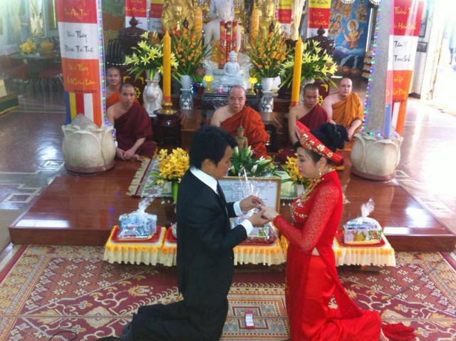 TP. HCM: Lễ hằng thuận tại chùa Phổ Minh