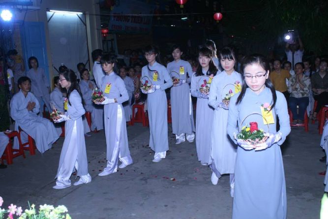 TP.HCM: Đại lễ tri ân cha mẹ tại chùa Thiên Chánh
