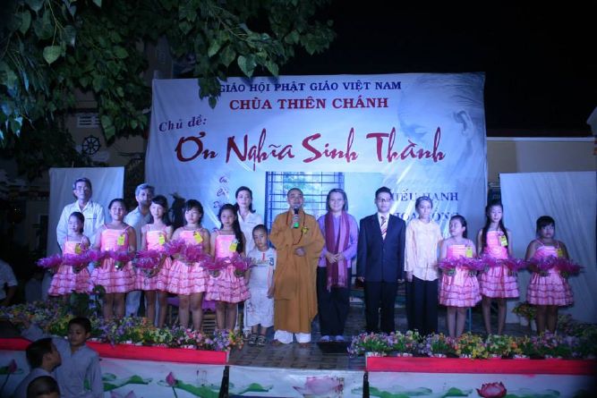 TP.HCM: Đại lễ tri ân cha mẹ tại chùa Thiên Chánh