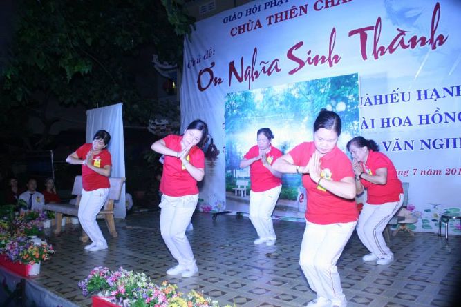TP.HCM: Đại lễ tri ân cha mẹ tại chùa Thiên Chánh